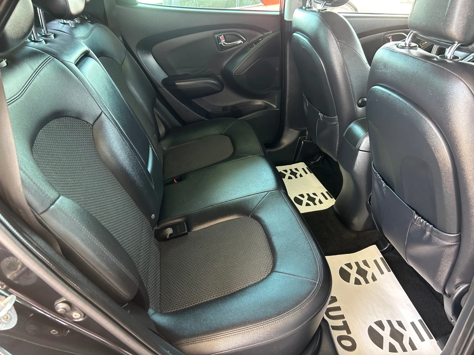 Hyundai IX35 * 2.0* CRDI* 136�.�* ����* ���������*  | Mobile.bg � ����������� 9