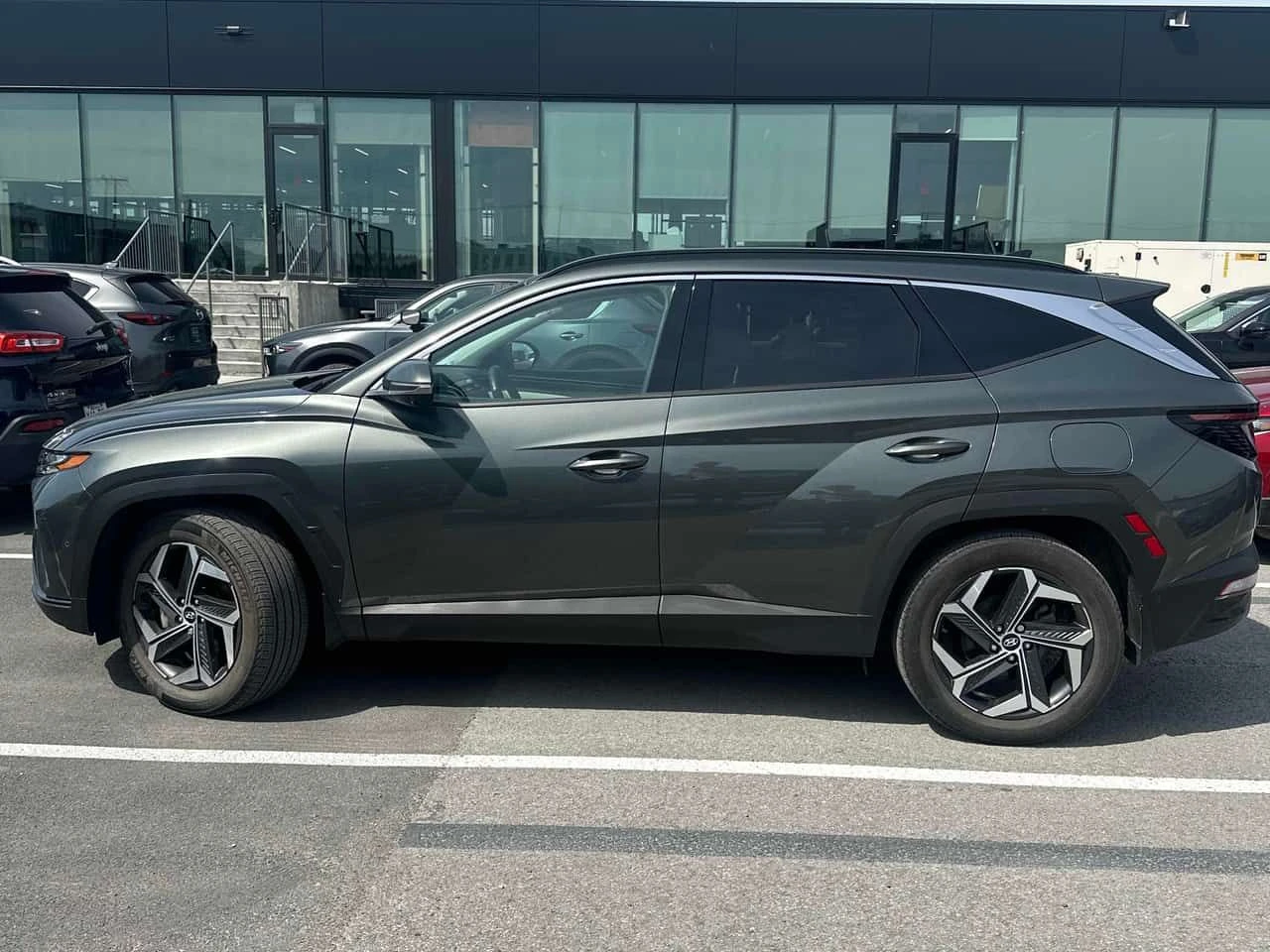 Hyundai Tucson * Ultimate * АВТОКРЕДИТ БЕЗ ПЪРВОНАЧАЛНА ВНОСКА* , снимка 2 - Автомобили и джипове - 54803832