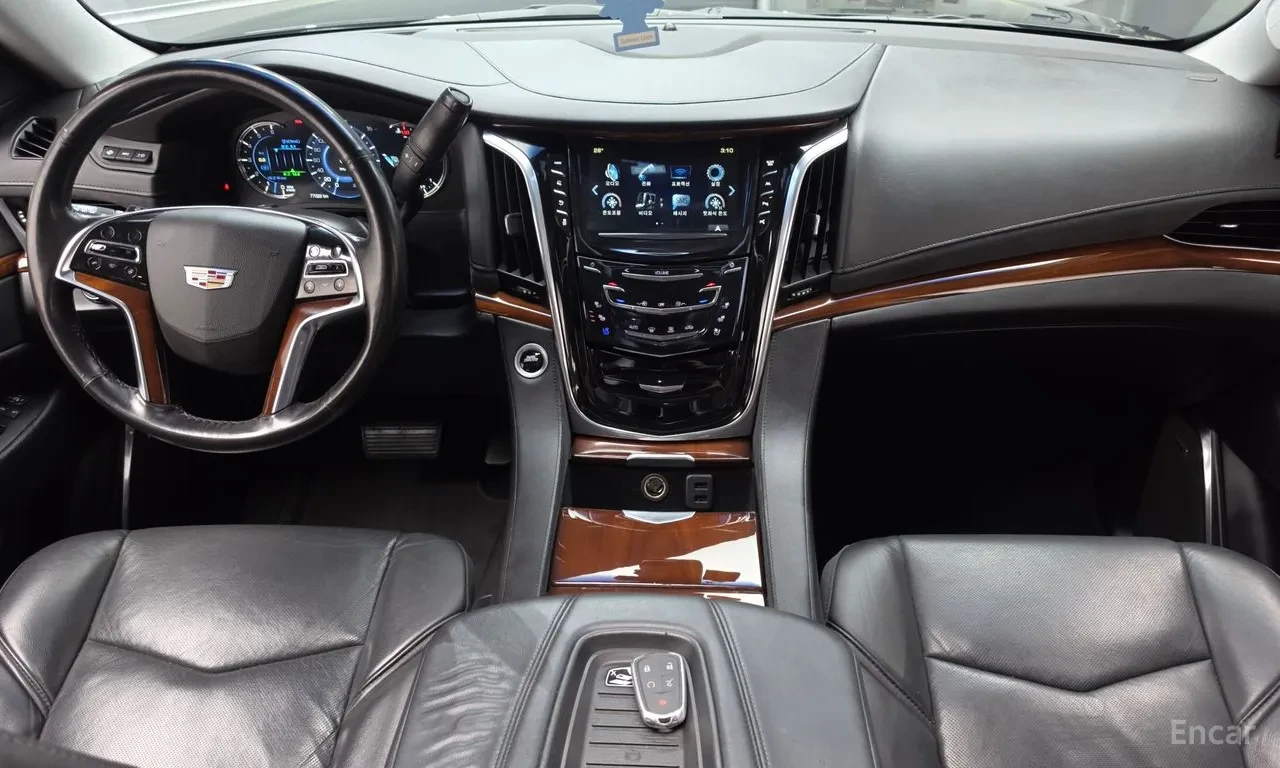 Cadillac Escalade 77ХИЛ КМ* 4 МЕСТА* ОБДУХ.* TV* , снимка 9 - Автомобили и джипове - 55528227