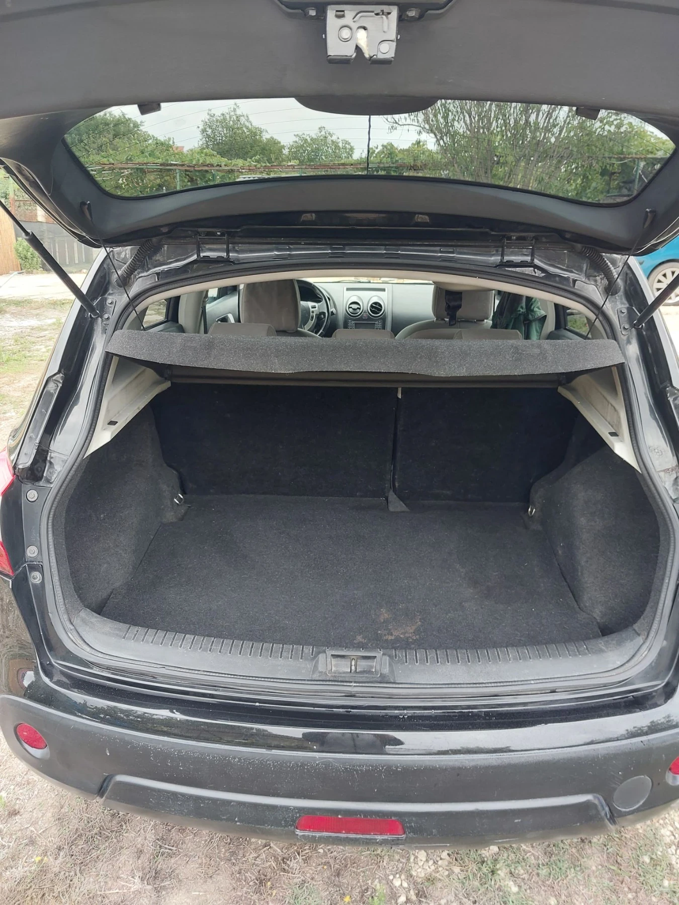 Nissan Qashqai n-tek, снимка 12 - Автомобили и джипове - 56183301