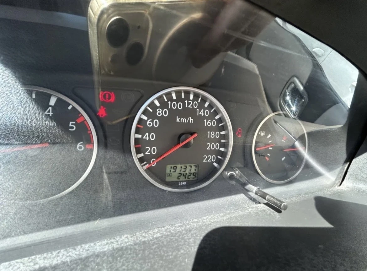 Nissan X-trail 2.0d, снимка 5 - Автомобили и джипове - 56721193