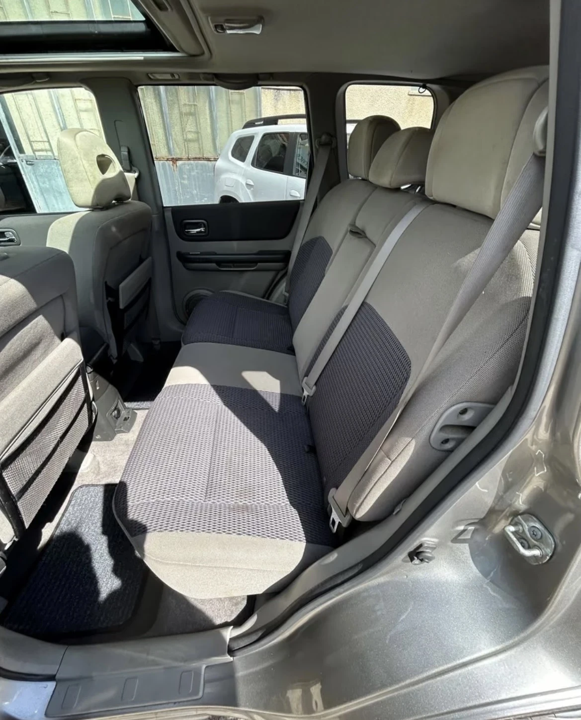 Nissan X-trail 2.0d, снимка 6 - Автомобили и джипове - 56721193