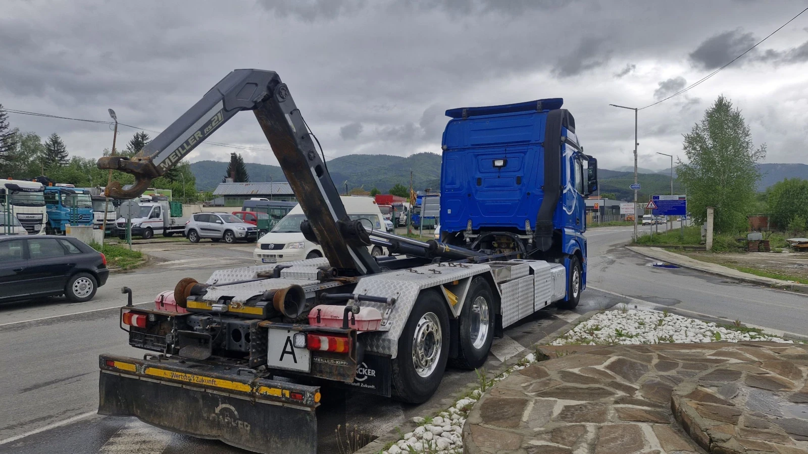 Mercedes-Benz Actros 25 51 EURO 6 6X2 - изображение 3