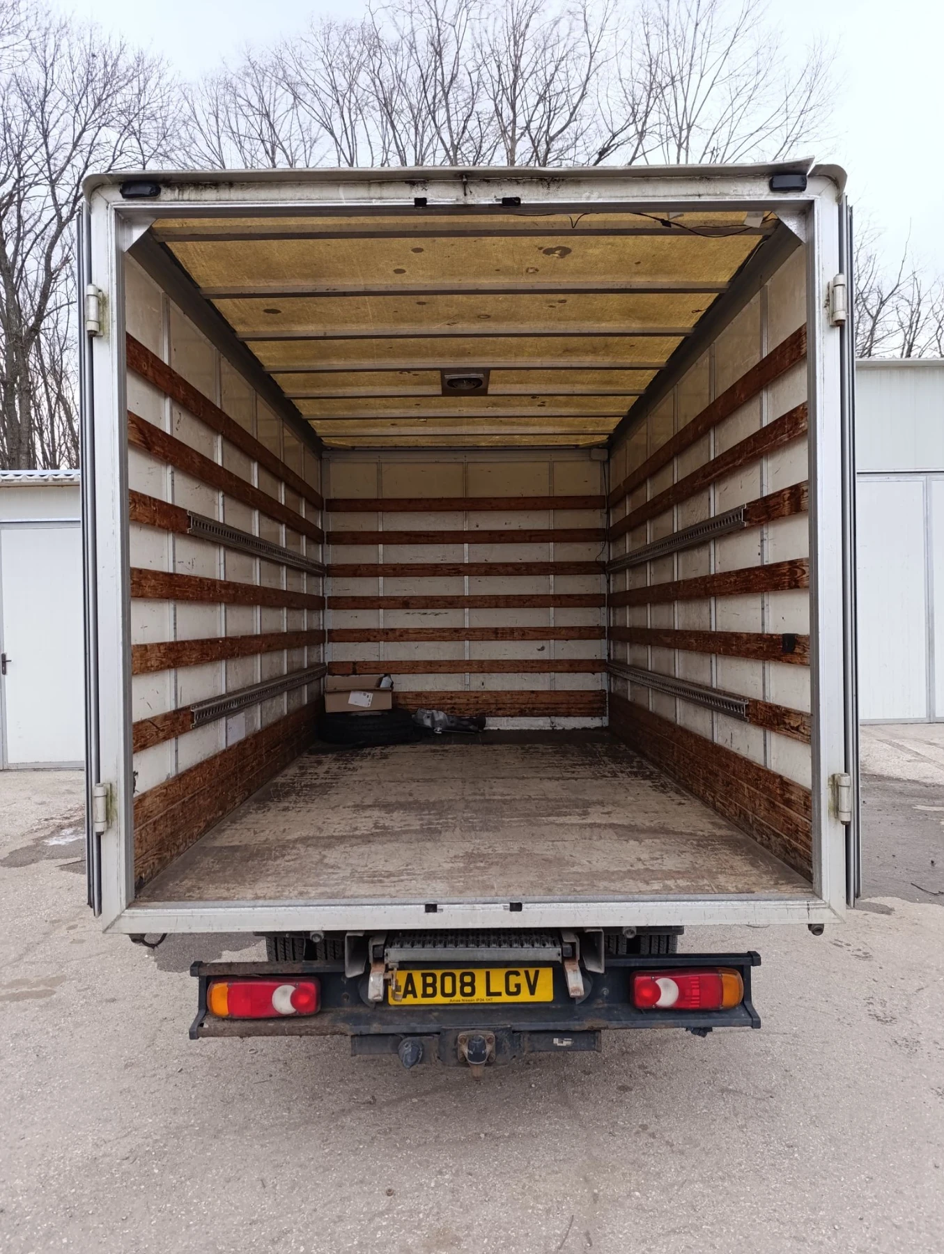 Nissan Kabstar, снимка 6 - Камиони - 55942367