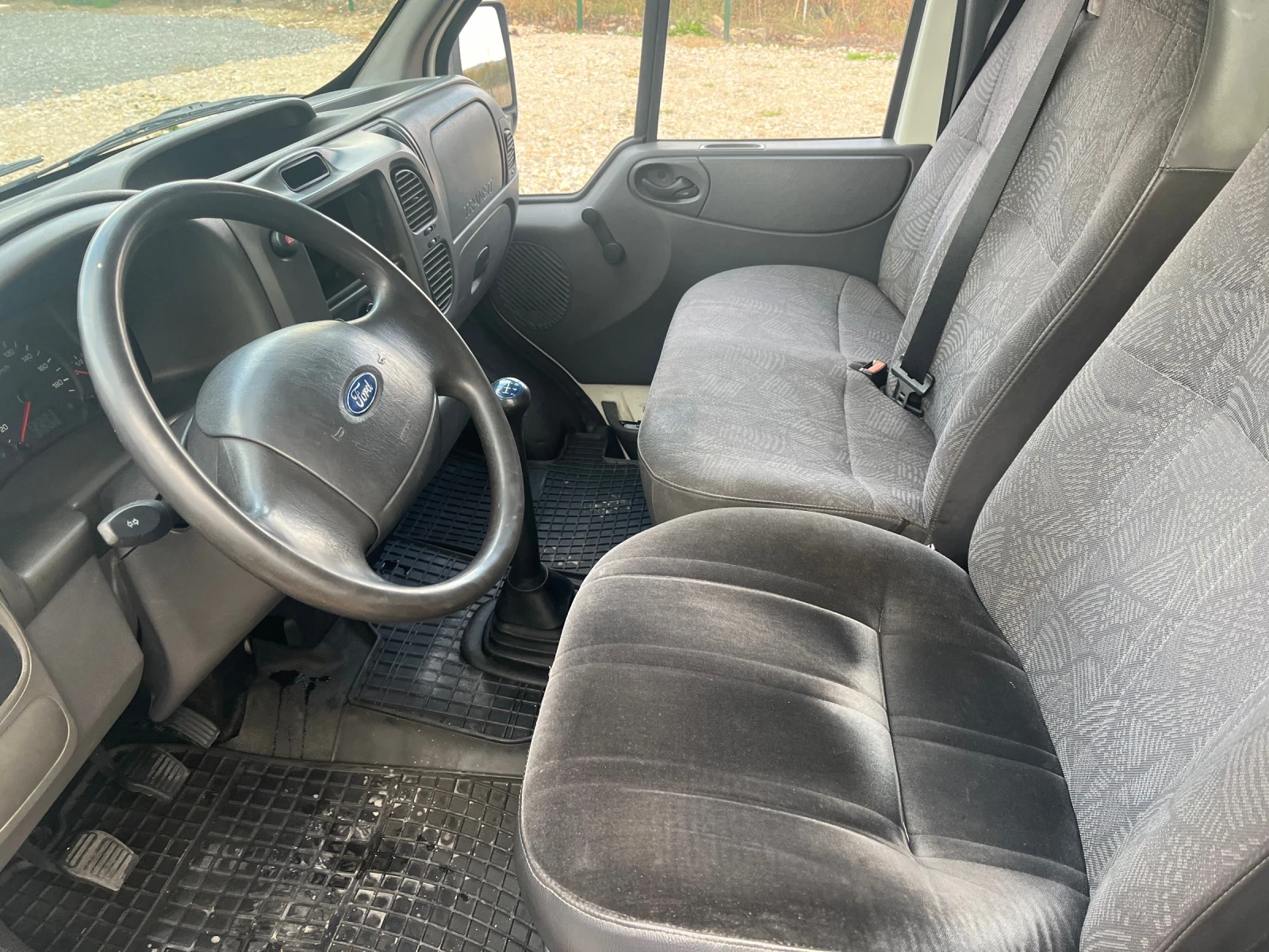 Ford Transit 2.4 D, снимка 10 - Камиони - 56546060