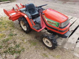 Трактор Hinomoto CX14, снимка 3