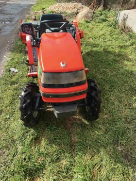 Трактор Hinomoto CX14, снимка 5