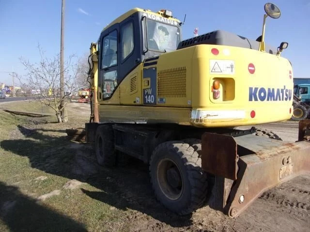 Багер Komatsu PW130-7K, снимка 4 - Индустриална техника - 52815573