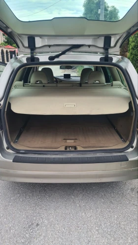 Обява за продажба на Volvo V70 D5 4x4 ~10 600 лв. - изображение 6