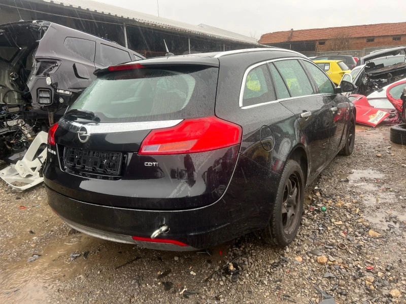 Opel Insignia 2.0CDTI, снимка 3 - Автомобили и джипове - 39380911