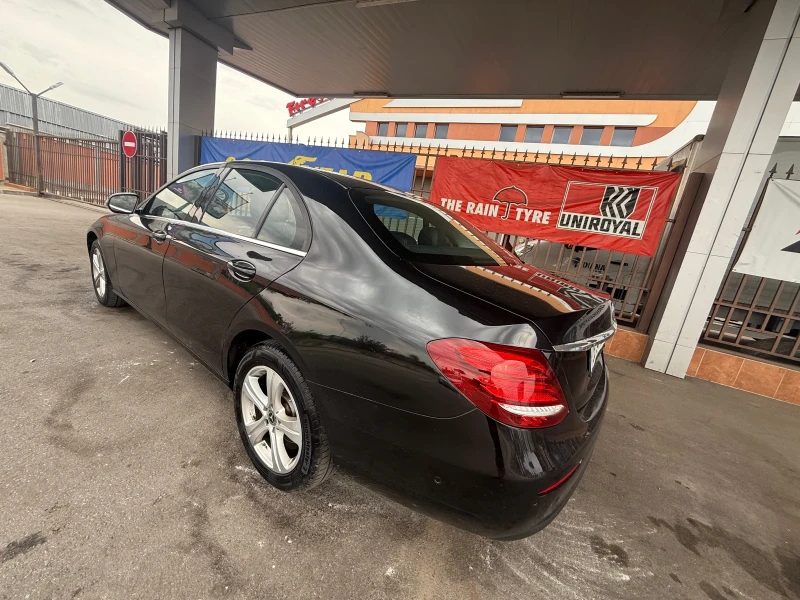 Mercedes-Benz E 220 9G* 2018г* W213* Кожа* Нави* LED* , снимка 5 - Автомобили и джипове - 51514383