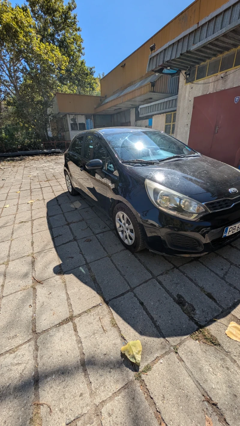 Kia Rio 1.2 фабрична газ, снимка 4 - Автомобили и джипове - 53020561