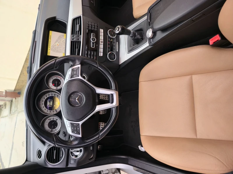 Mercedes-Benz C 250 AMG, снимка 12 - Автомобили и джипове - 52672727