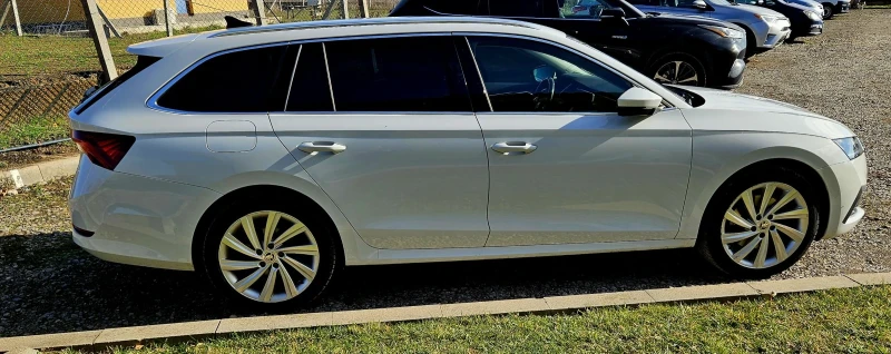 Skoda Octavia IV, снимка 3 - Автомобили и джипове - 52707945