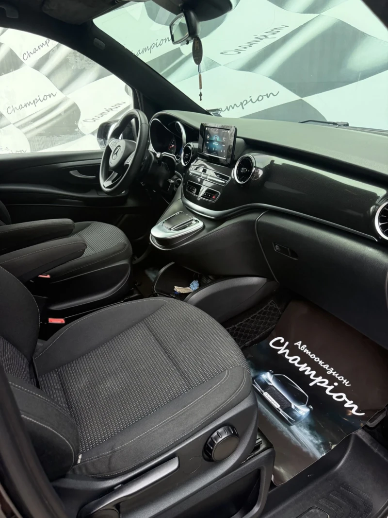 Mercedes-Benz V 300 2.2 dizel Long/MAYBACH пакет/Алкантар/Нави/7+ 1, снимка 10 - Автомобили и джипове - 52852627