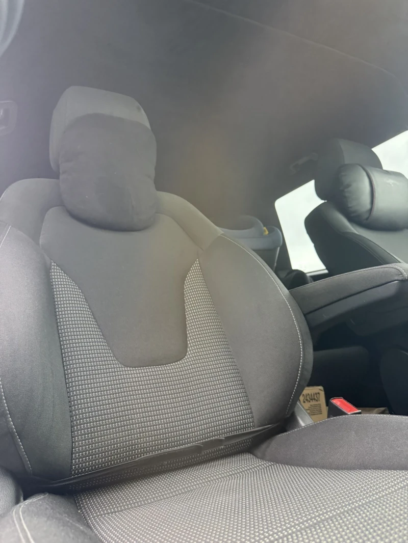 Mercedes-Benz V 300 2.2 dizel Long/MAYBACH пакет/Алкантар/Нави/7+ 1, снимка 11 - Автомобили и джипове - 52852627