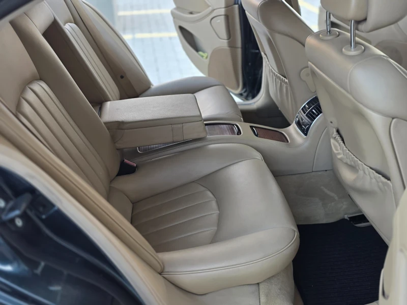 Mercedes-Benz CLS 320 3.2 CDI, снимка 11 - Автомобили и джипове - 53077633