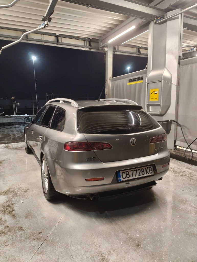 Alfa Romeo 159 sportwagon JTDm - изображение 6