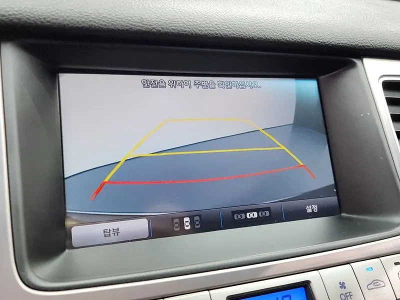 Hyundai Genesis 3.3, снимка 15 - Автомобили и джипове - 54615975
