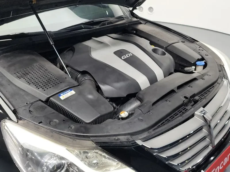 Hyundai Genesis 3.3, снимка 6 - Автомобили и джипове - 54615975