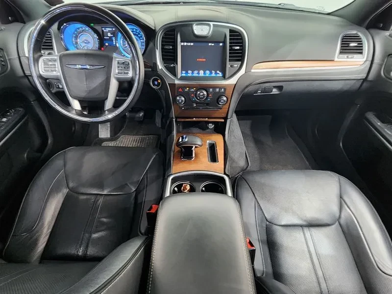 Chrysler 300c 3.6 AWD - САМО 30% АВАНС, снимка 7 - Автомобили и джипове - 55991366
