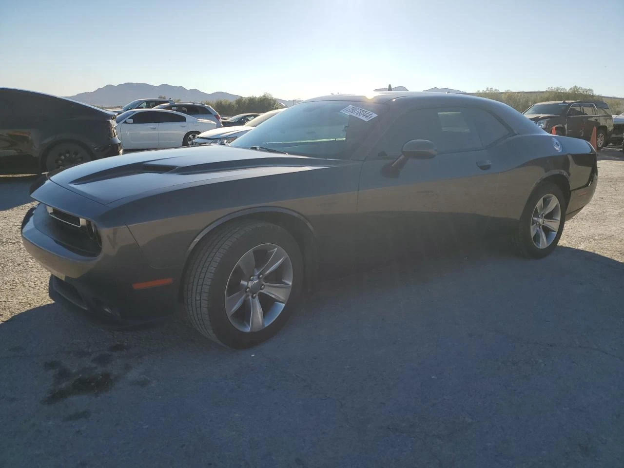 Dodge Challenger SXT - [1] 