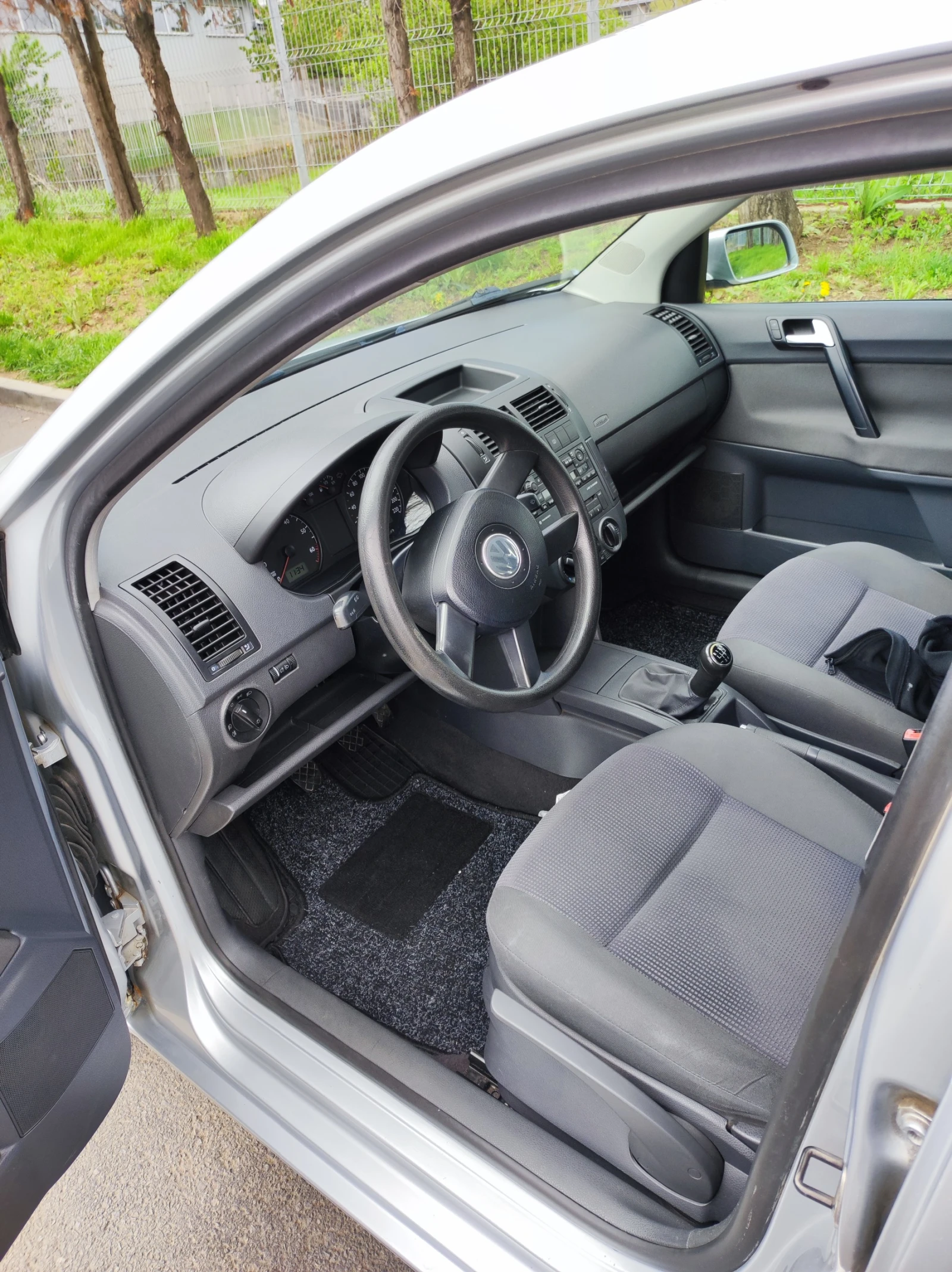 VW Polo 1.4 - изображение 7