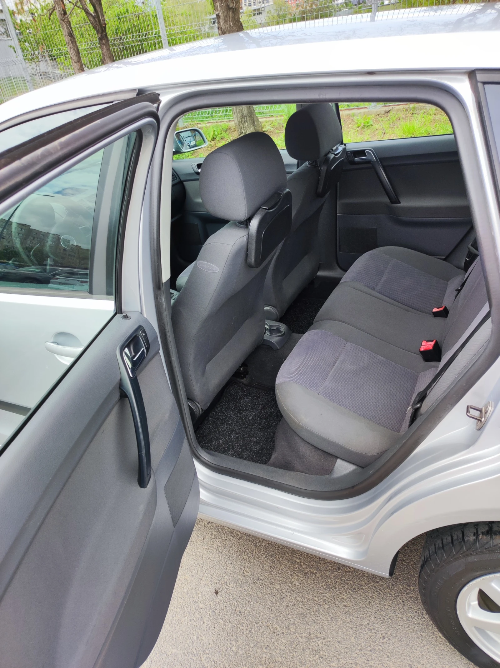 VW Polo 1.4 - изображение 6