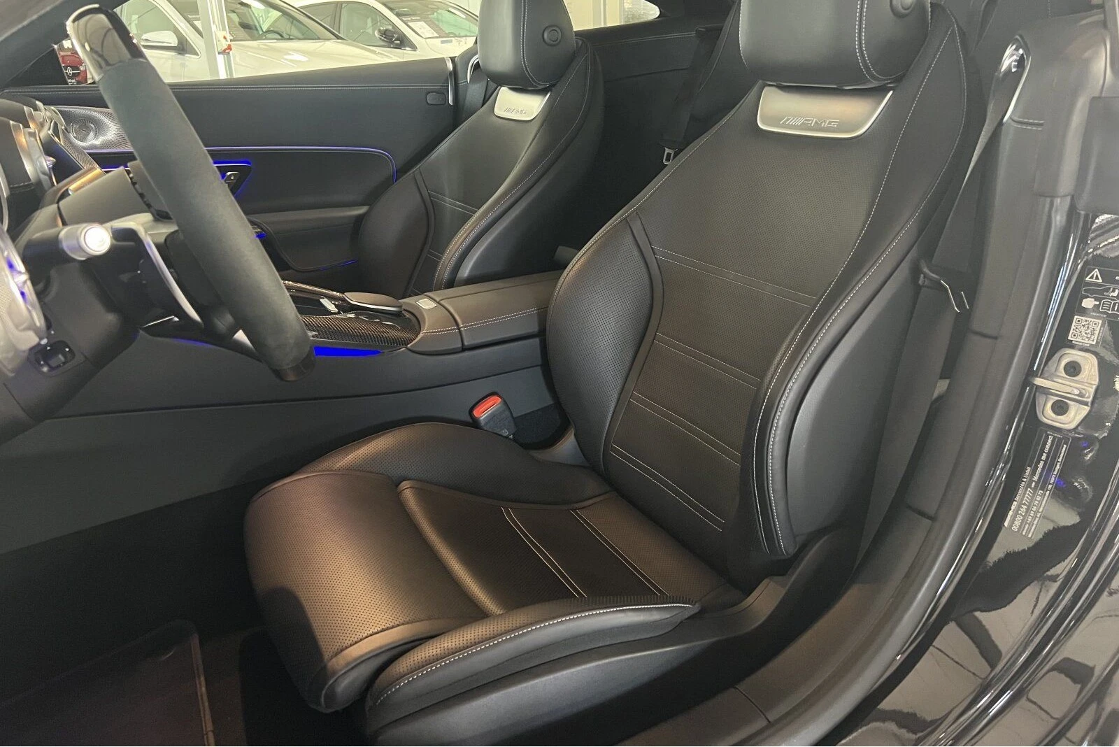 Mercedes-Benz AMG GT 63 COUPE/4M/FULL CARBON/BURM/PANO/ACTIVE RIDE/HUD/ - изображение 9