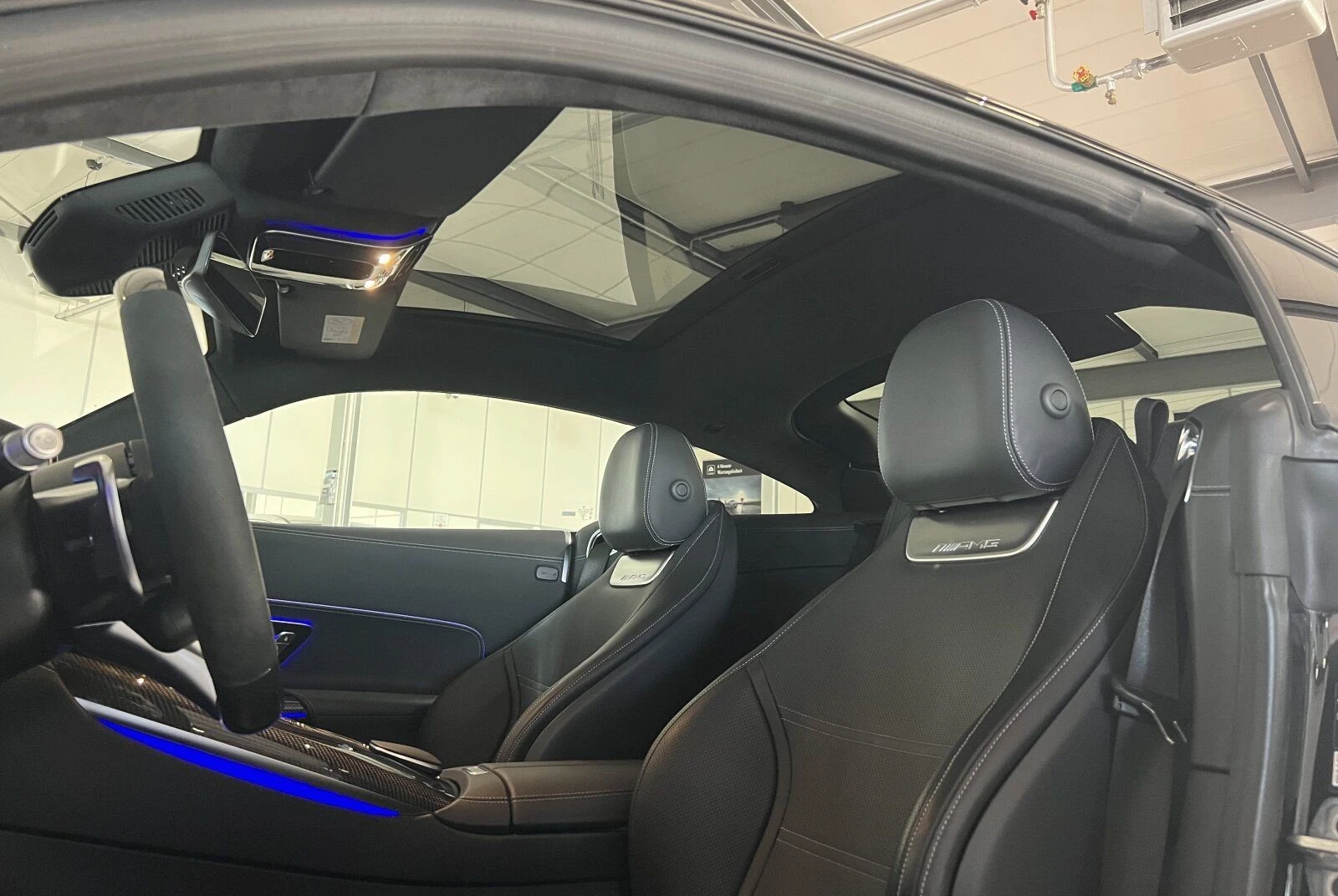 Mercedes-Benz AMG GT 63 COUPE/4M/FULL CARBON/BURM/PANO/ACTIVE RIDE/HUD/ - изображение 10