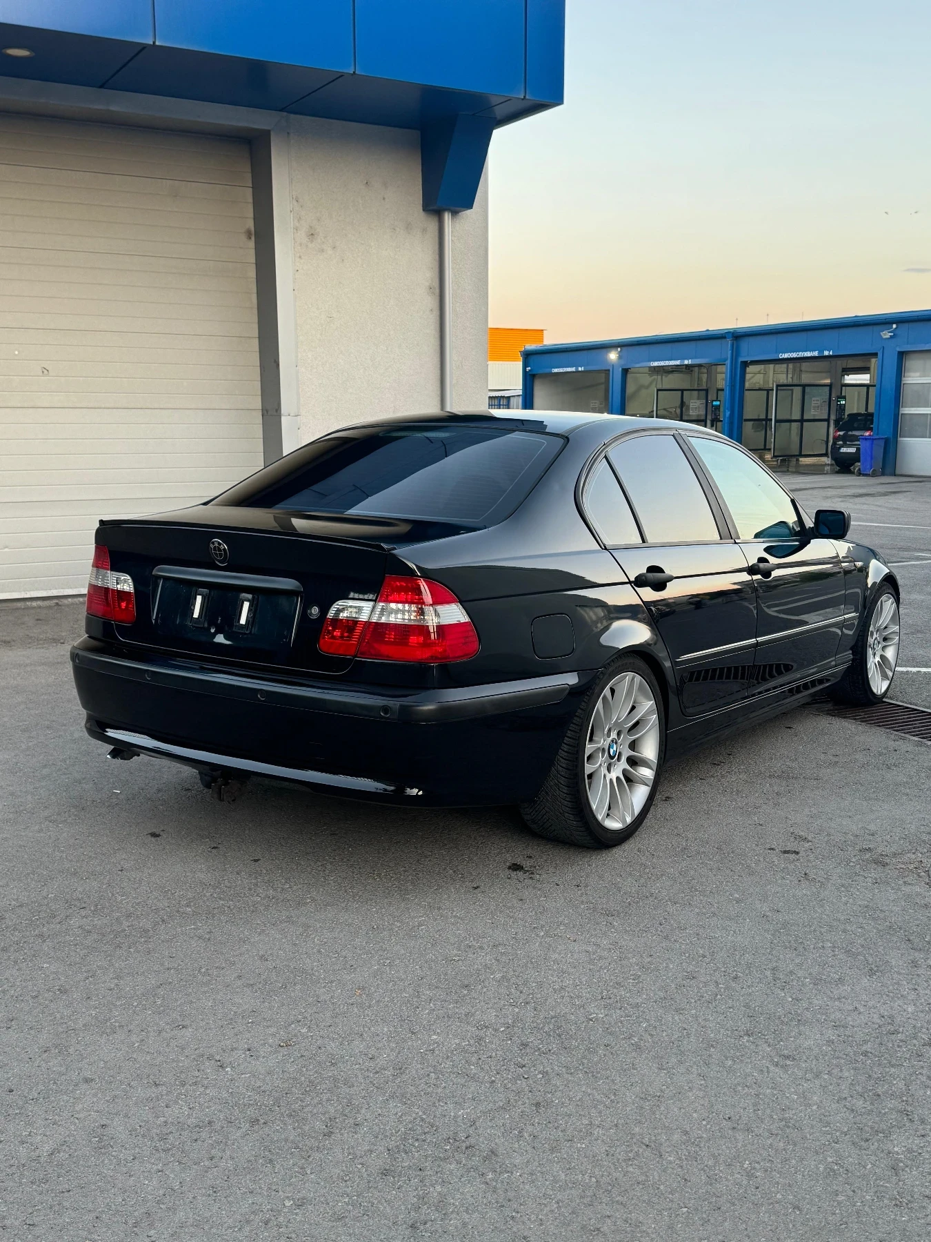 BMW 320  - изображение 5
