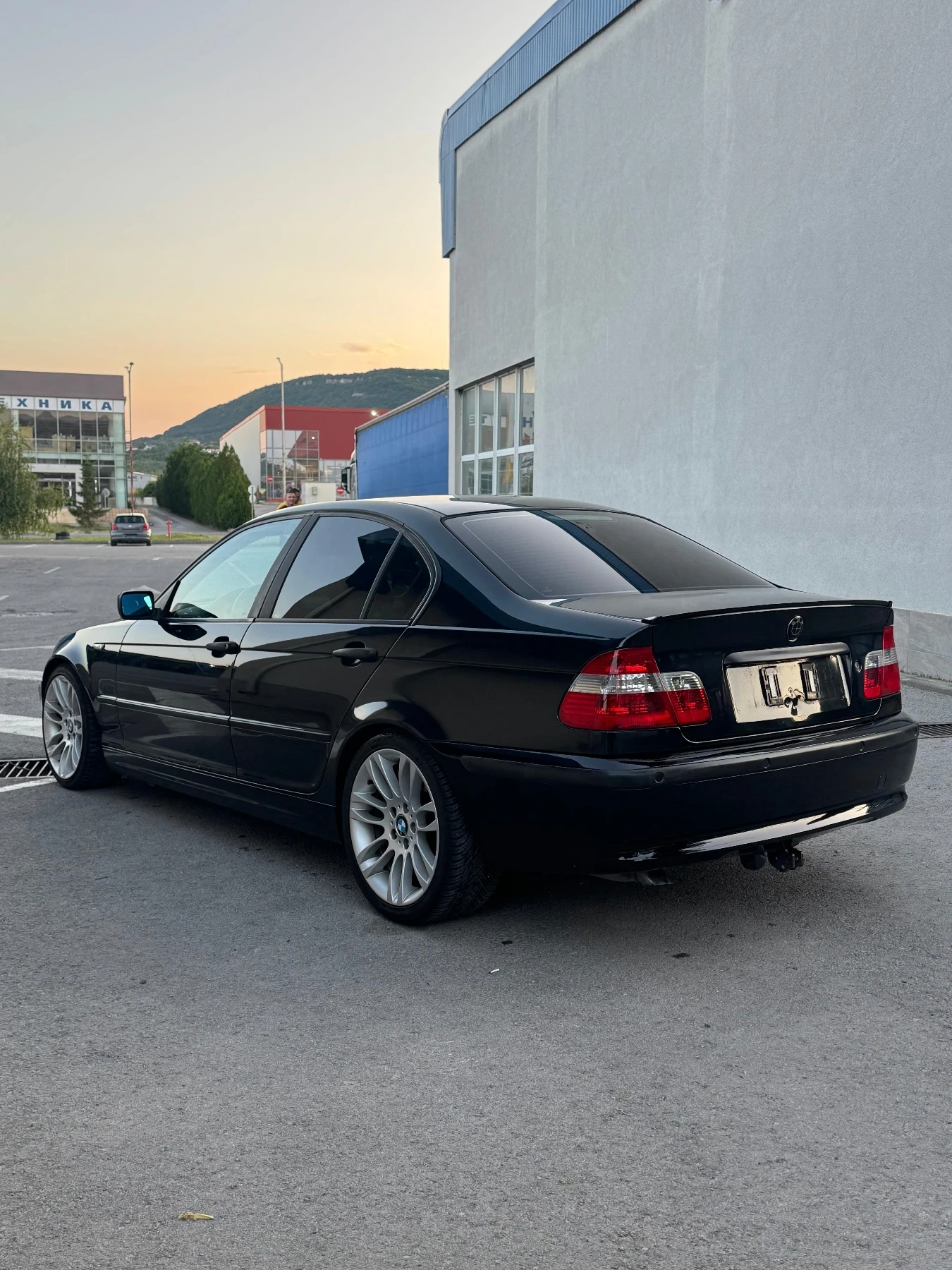 BMW 320  - изображение 7