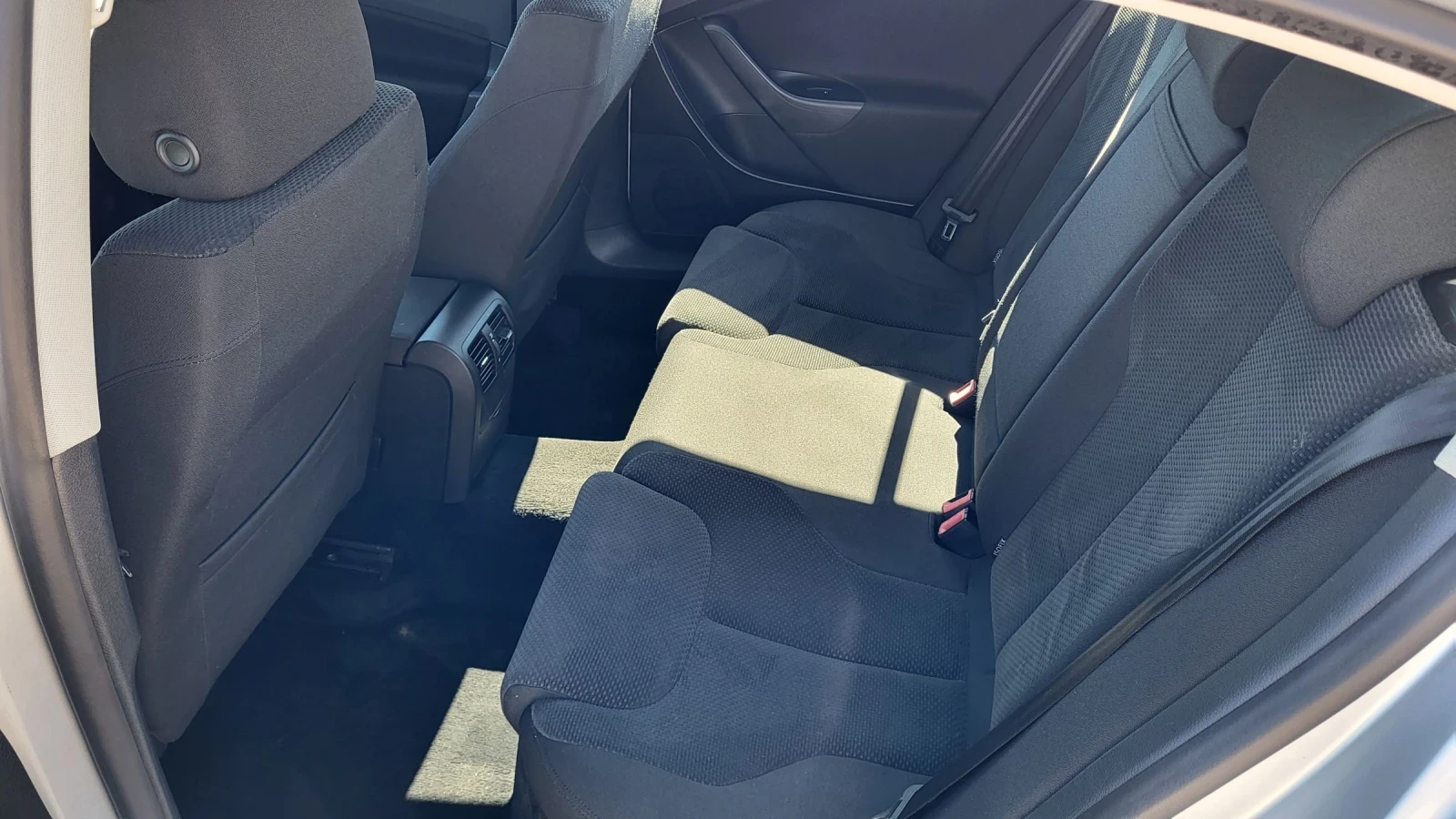 VW Passat 1.9TDI-105 EURO4 - изображение 8