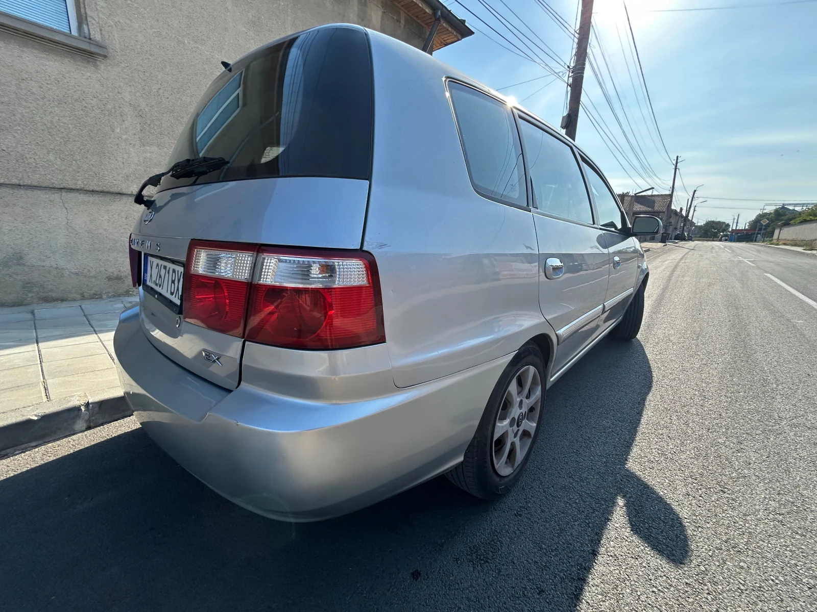 Kia Carens 2.0 - изображение 5