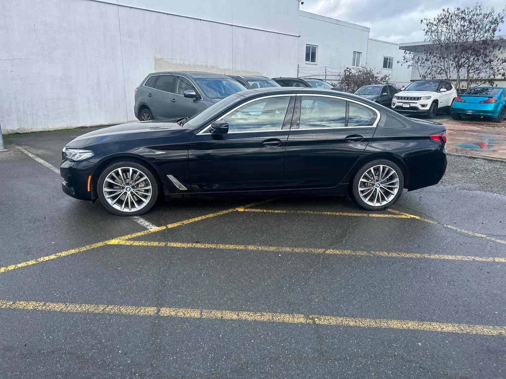 BMW 530 * 530i xDrive * CARFAX * БЕЗ ПЪРВОНАЧАЛНА ВНОСКА - изображение 2