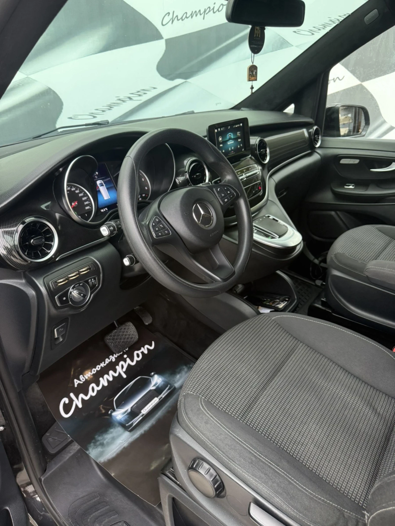 Mercedes-Benz V 300 2.2 dizel Long/MAYBACH пакет/Алкантар/Нави/7+ 1 - изображение 9