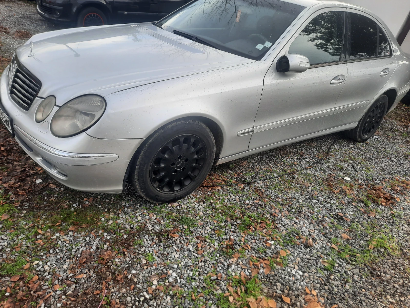 Mercedes-Benz E 220 2004 - изображение 2