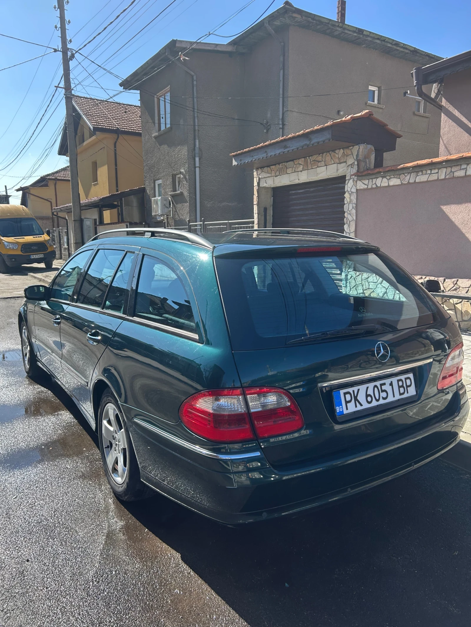 Mercedes-Benz E 320, снимка 3 - Автомобили и джипове - 53746006
