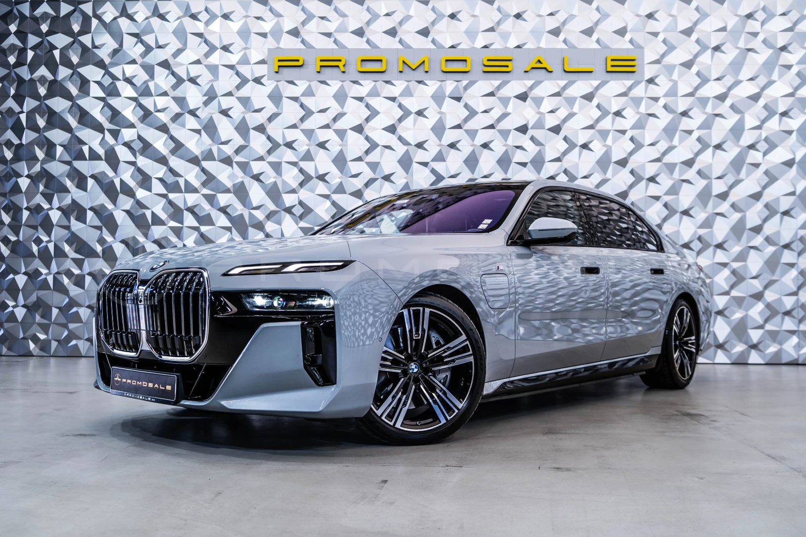 BMW 750 e xDrive Hybrid* Pano* Bowers&Wilkins | Auto.bg — изображение 1