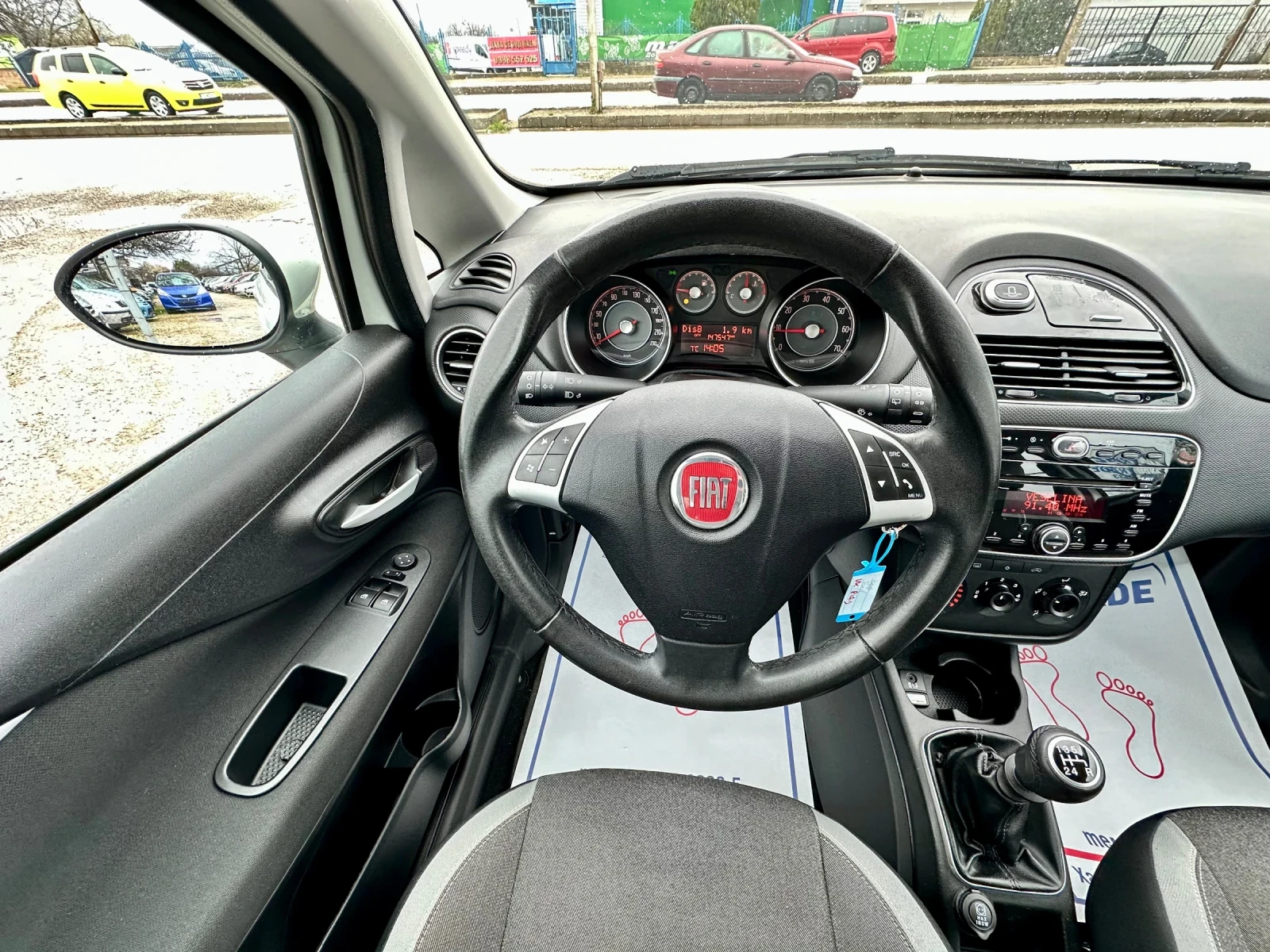 Fiat Punto 1.2 EVO, снимка 10 - Автомобили и джипове - 53961132