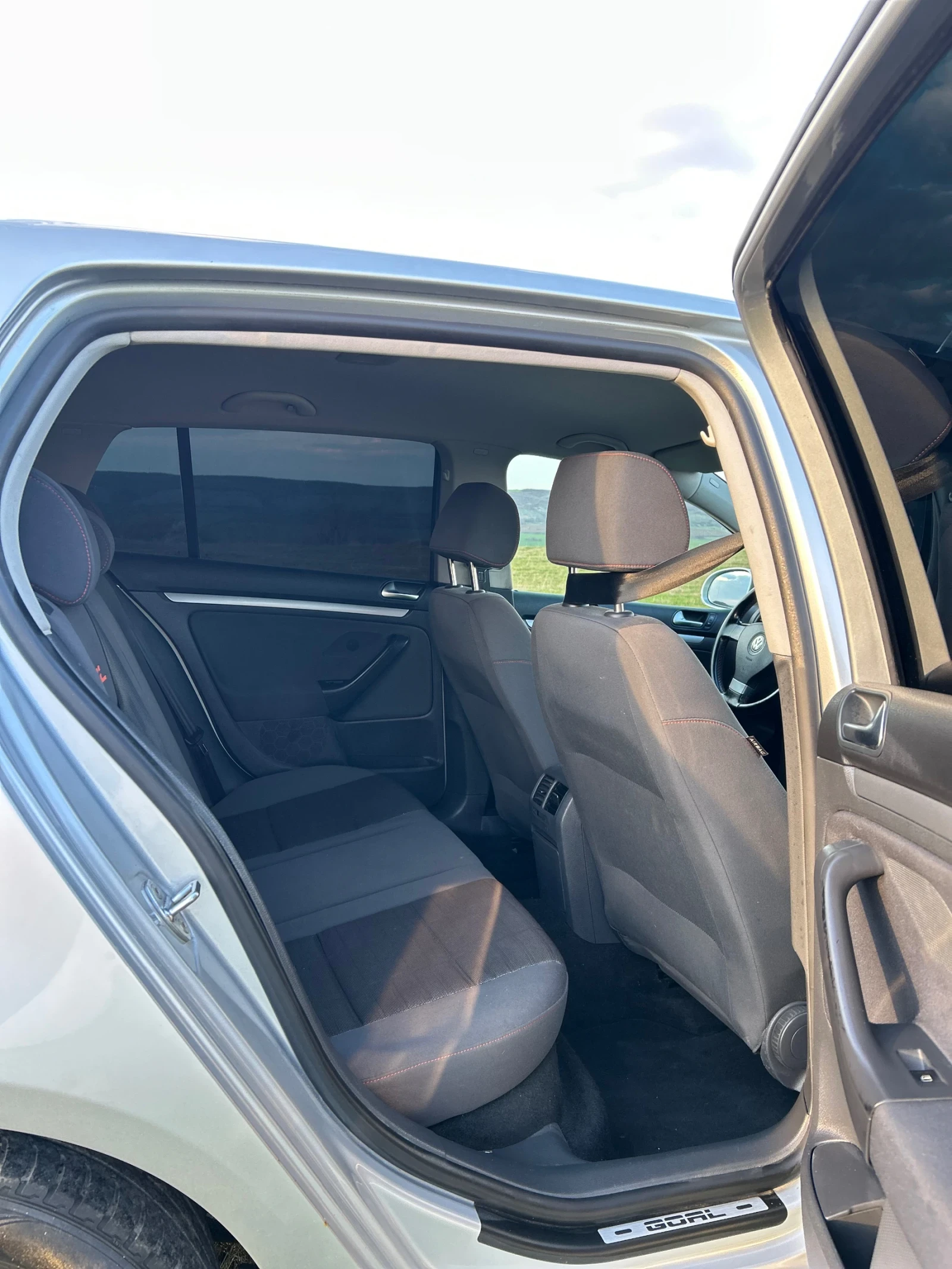 VW Golf GOLF 5 GOAL 1.9TDI, снимка 12 - Автомобили и джипове - 54369038