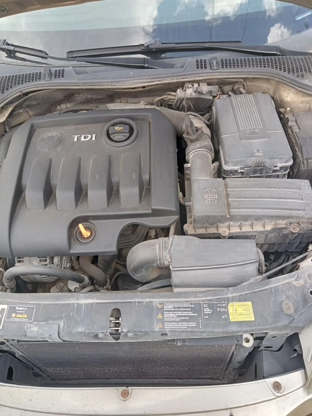 Skoda Octavia Elegance , снимка 16 - Автомобили и джипове - 54388483
