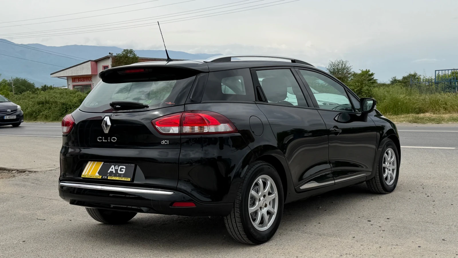 Renault Clio 1.5DCI EURO6, снимка 15 - Автомобили и джипове - 54495823