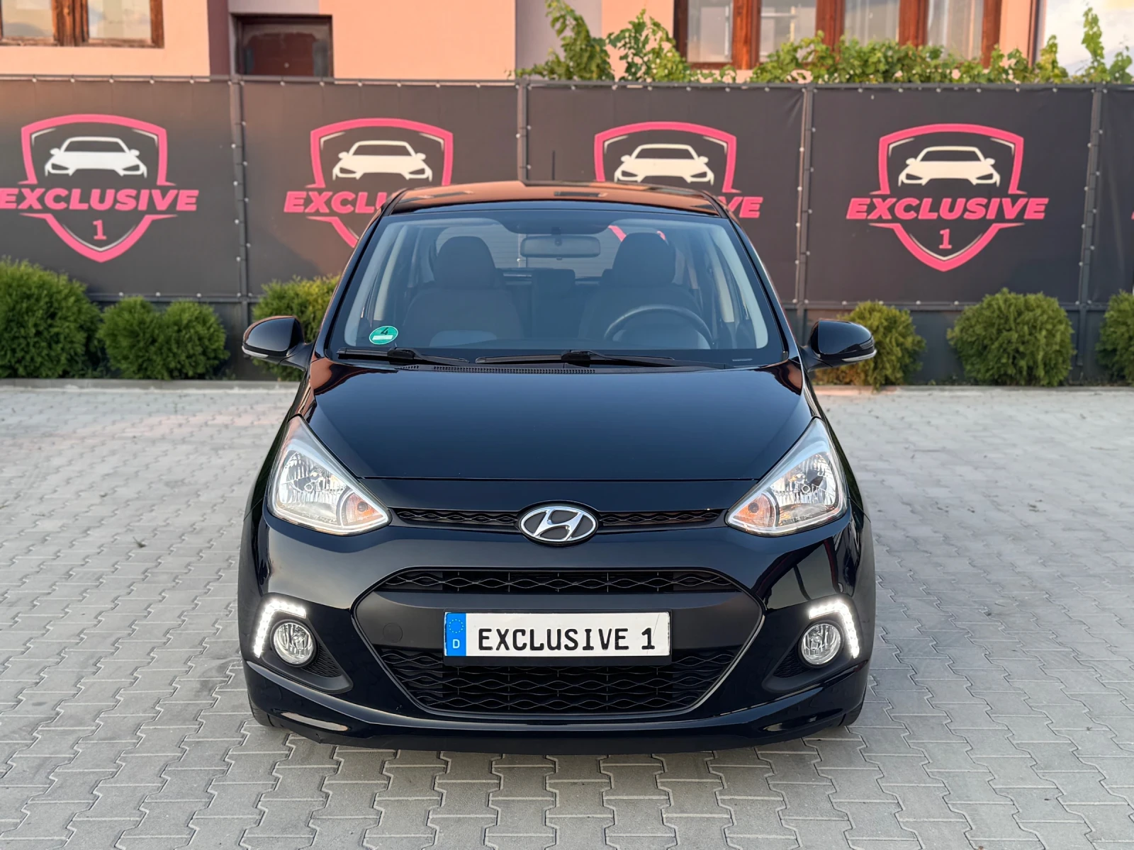 Hyundai I10 NAVI CAR PLAY, снимка 8 - Автомобили и джипове - 55221309
