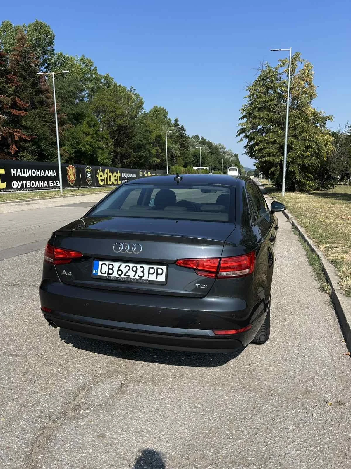 Audi A4, снимка 2 - Автомобили и джипове - 55386868