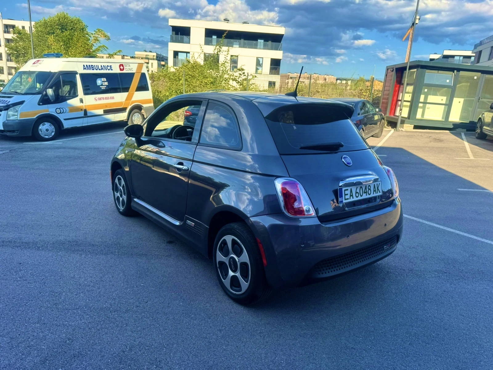 Fiat 500e, снимка 3 - Автомобили и джипове - 55484902
