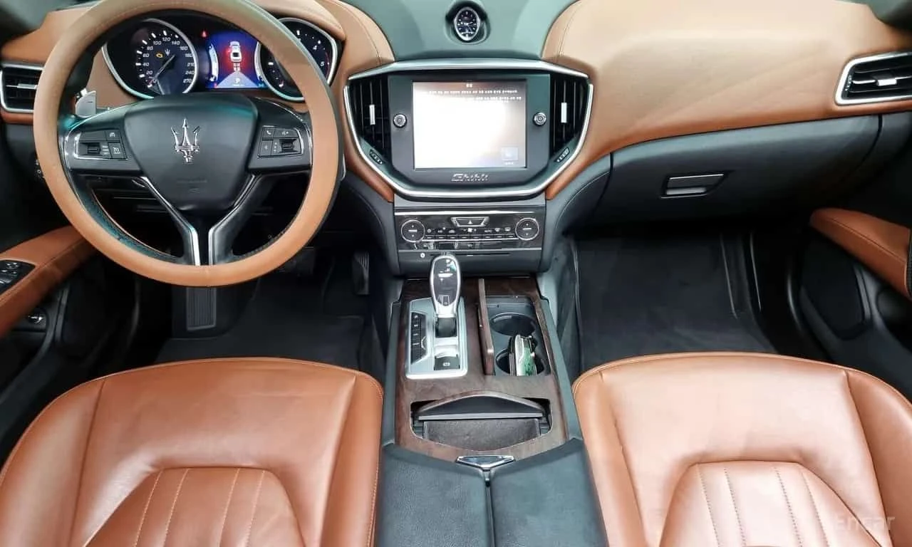 Maserati Ghibli * 3.0 Diesel * ЦЕНА ДО БГ, снимка 7 - Автомобили и джипове - 55578538