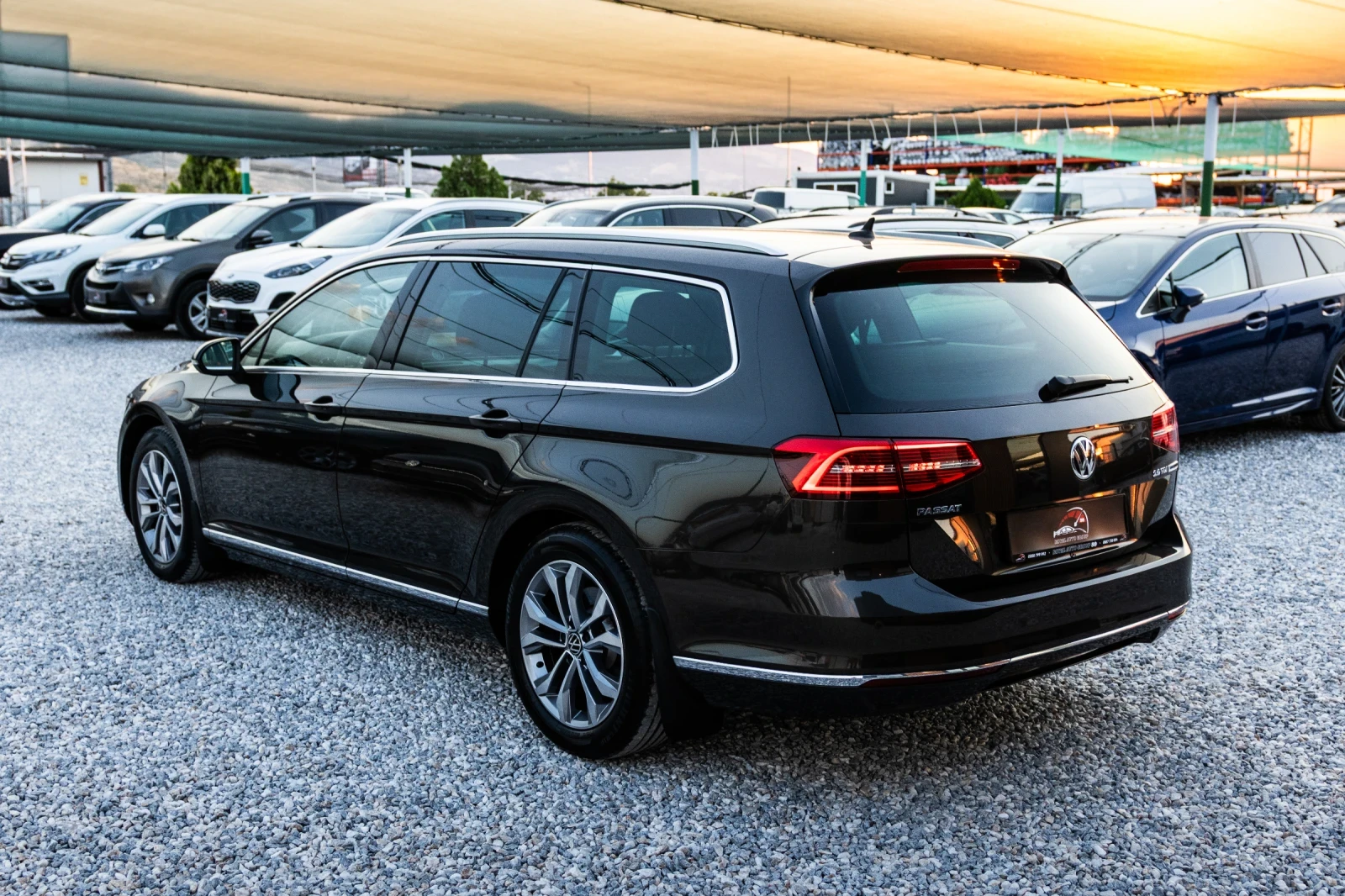 VW Passat  2.0TDI::Highline+ ::DSG6, снимка 6 - Автомобили и джипове - 55619616