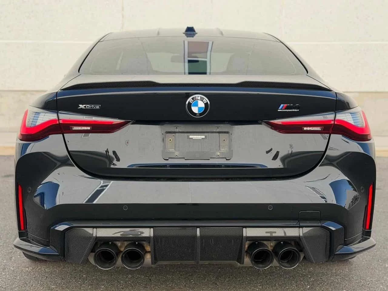 BMW M4 Competition M xDrive* АВТОКРЕДИТ БЕЗ ПЪРВОНАЧАЛНА*, снимка 4 - Автомобили и джипове - 55677080