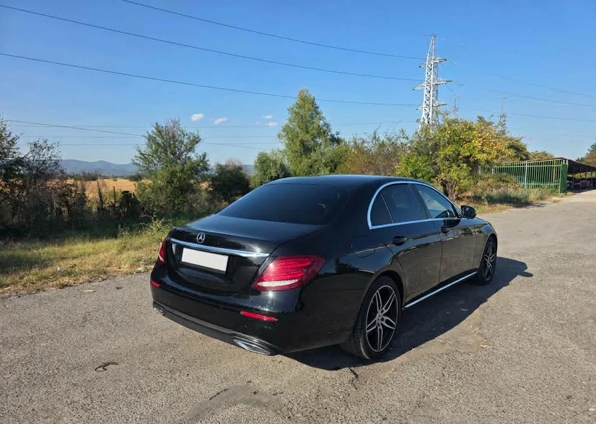 Mercedes-Benz E 220 Avantgarde 9 g-tronic, снимка 5 - Автомобили и джипове - 56016270